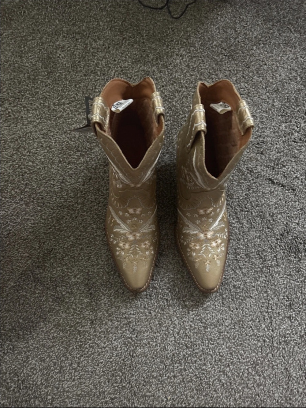 dingo Tan Embroidered Western Ankle Boots